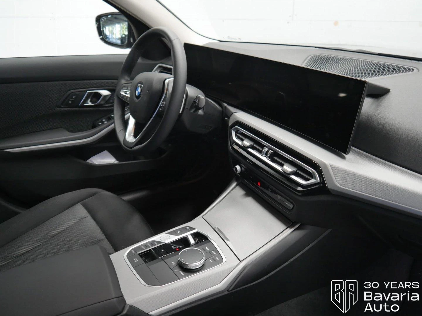 BMW 320 d Touring Steptronic - изображение 6