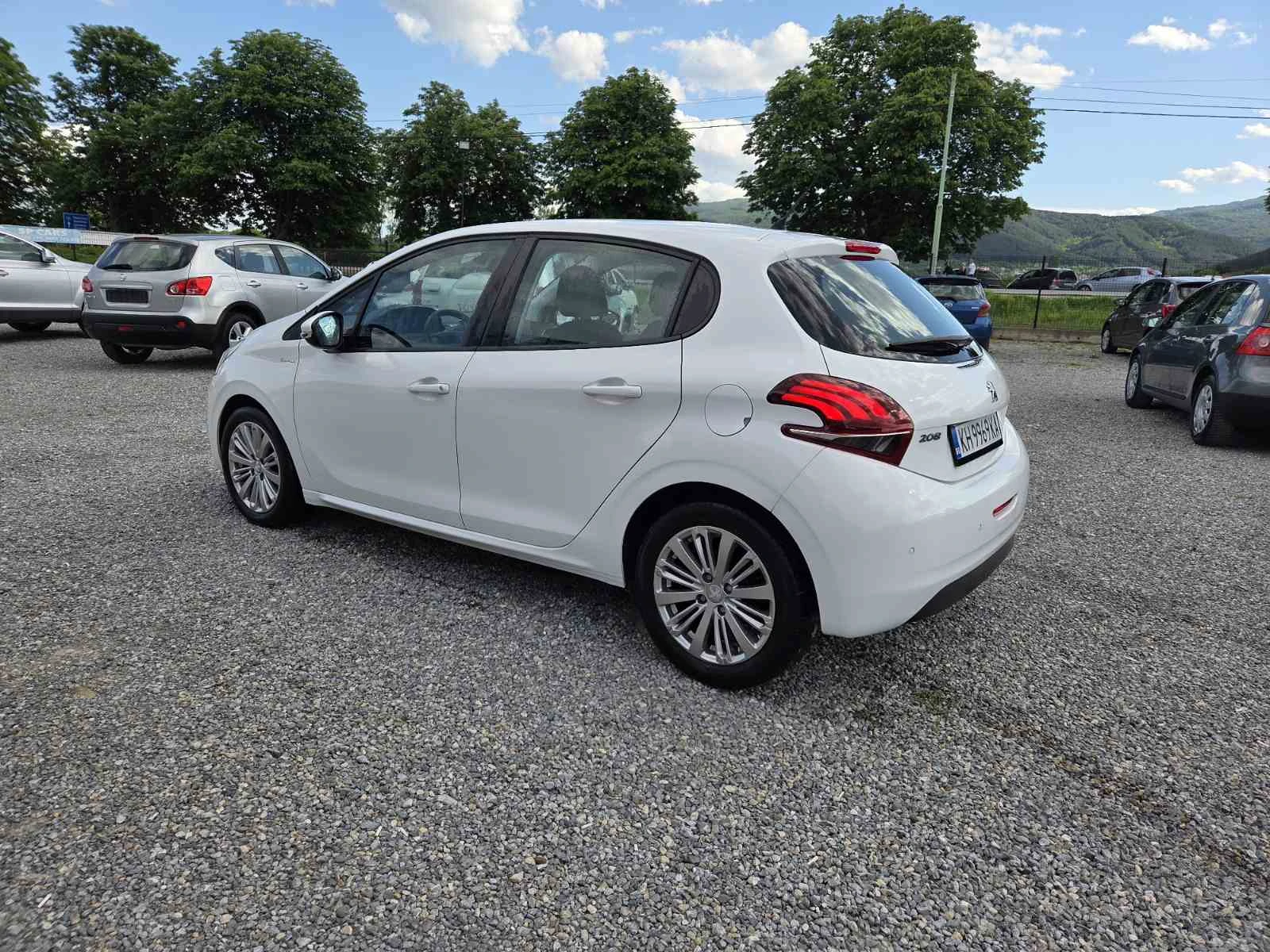 Peugeot 208 | Mobile.bg   1