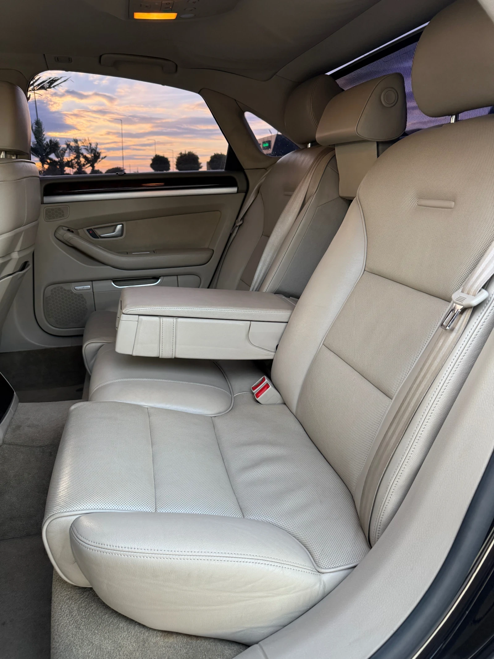 Audi A8 4.2D 326hp/FACELIFT/TOP/BOSE/LIZING - изображение 7