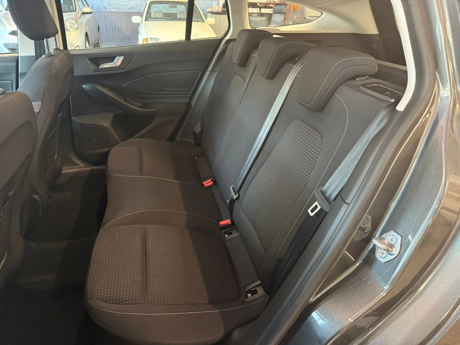 Ford Focus | Mobile.bg   12