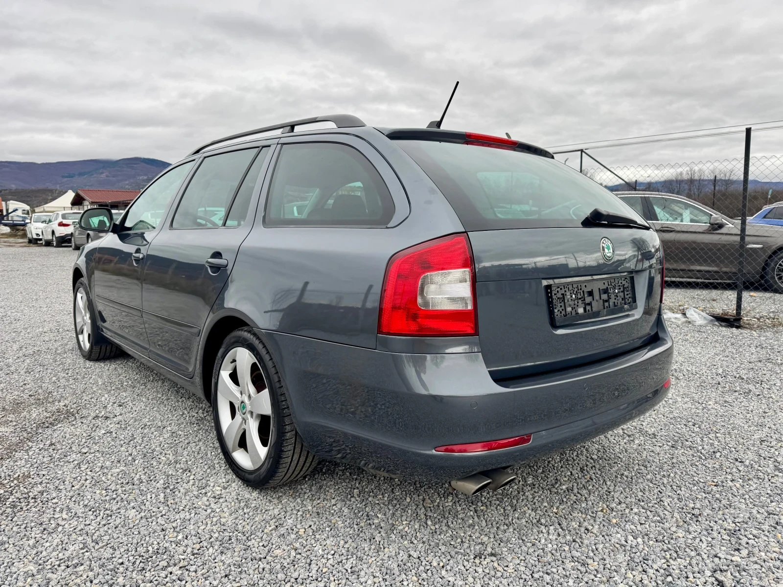 Skoda Octavia 2.0TDI 4x4 Elegance - изображение 5