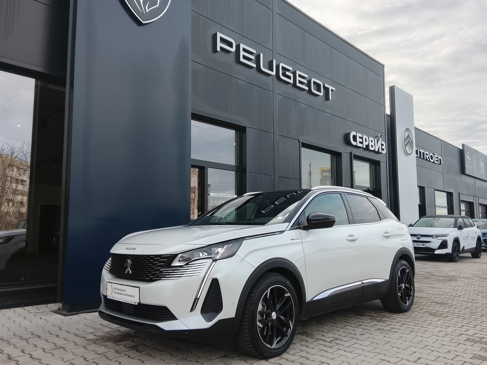 Peugeot 3008 New Line Up GT 1.6 Plug-in HYBRID 4WD 300 e-E - изображение 3