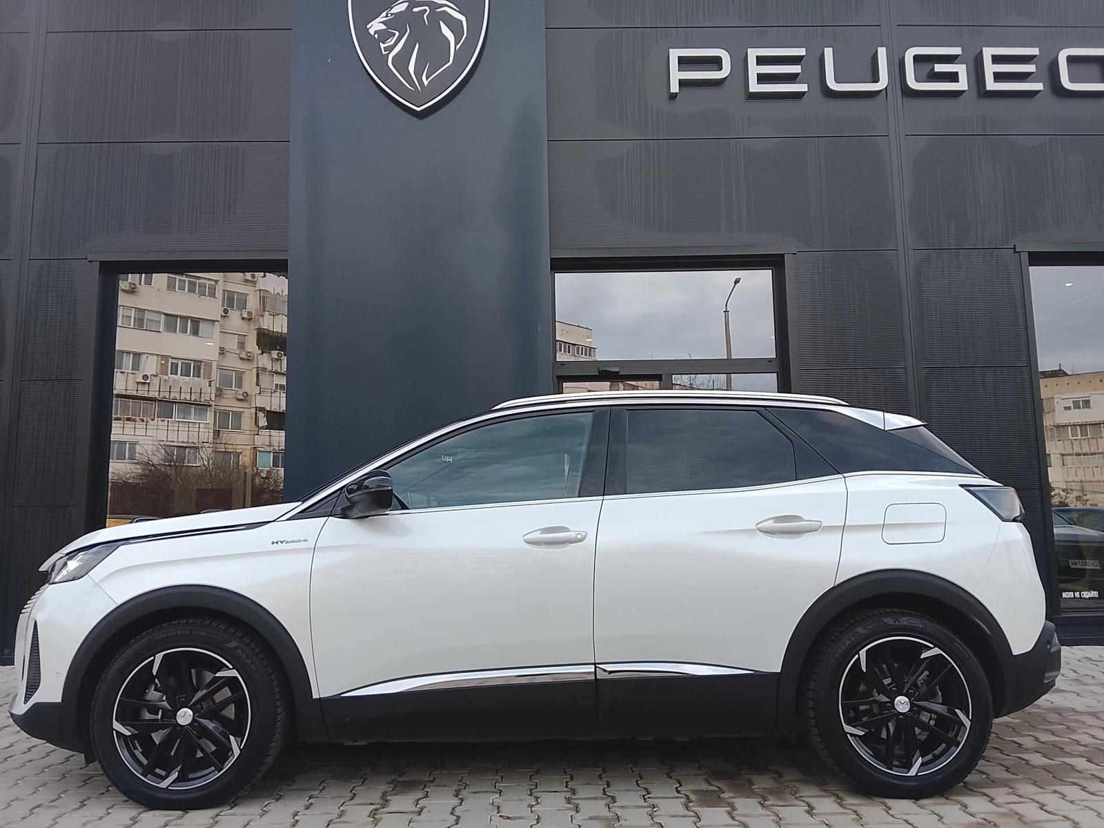 Peugeot 3008 New Line Up GT 1.6 Plug-in HYBRID 4WD 300 e-E - изображение 5