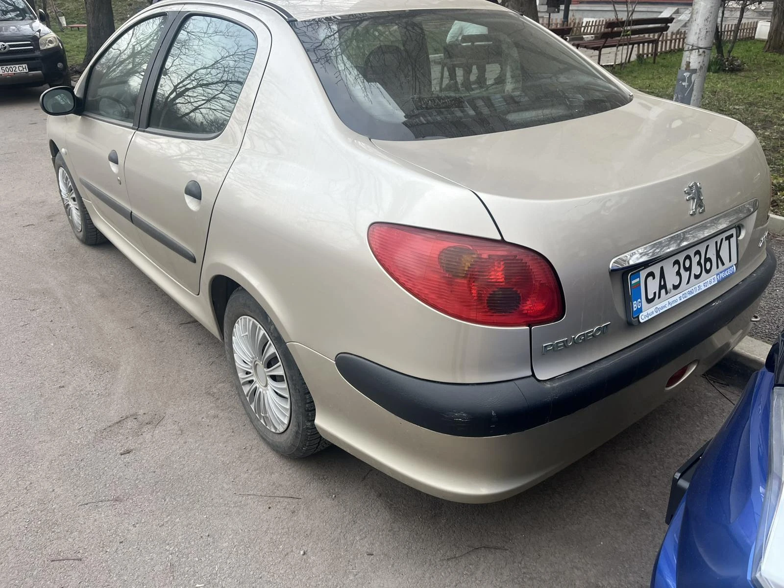Peugeot 206 седан, снимка 4 - Автомобили и джипове - 53710457