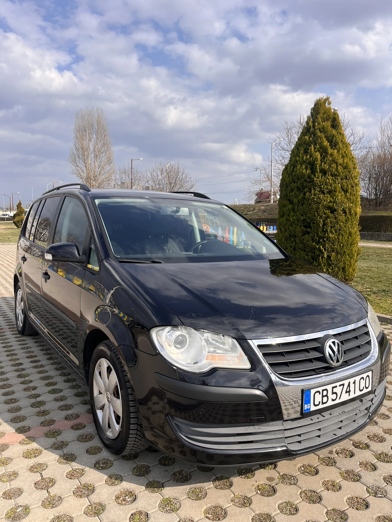 VW Touran 140 ps., снимка 17 - Автомобили и джипове - 53881124