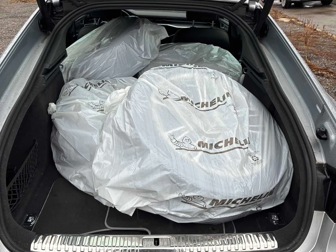 Audi A7 * Progressiv * 2 КЛЮЧА* ПОДГРЕВ* КЕЙЛЕС* , снимка 13 - Автомобили и джипове - 53918346