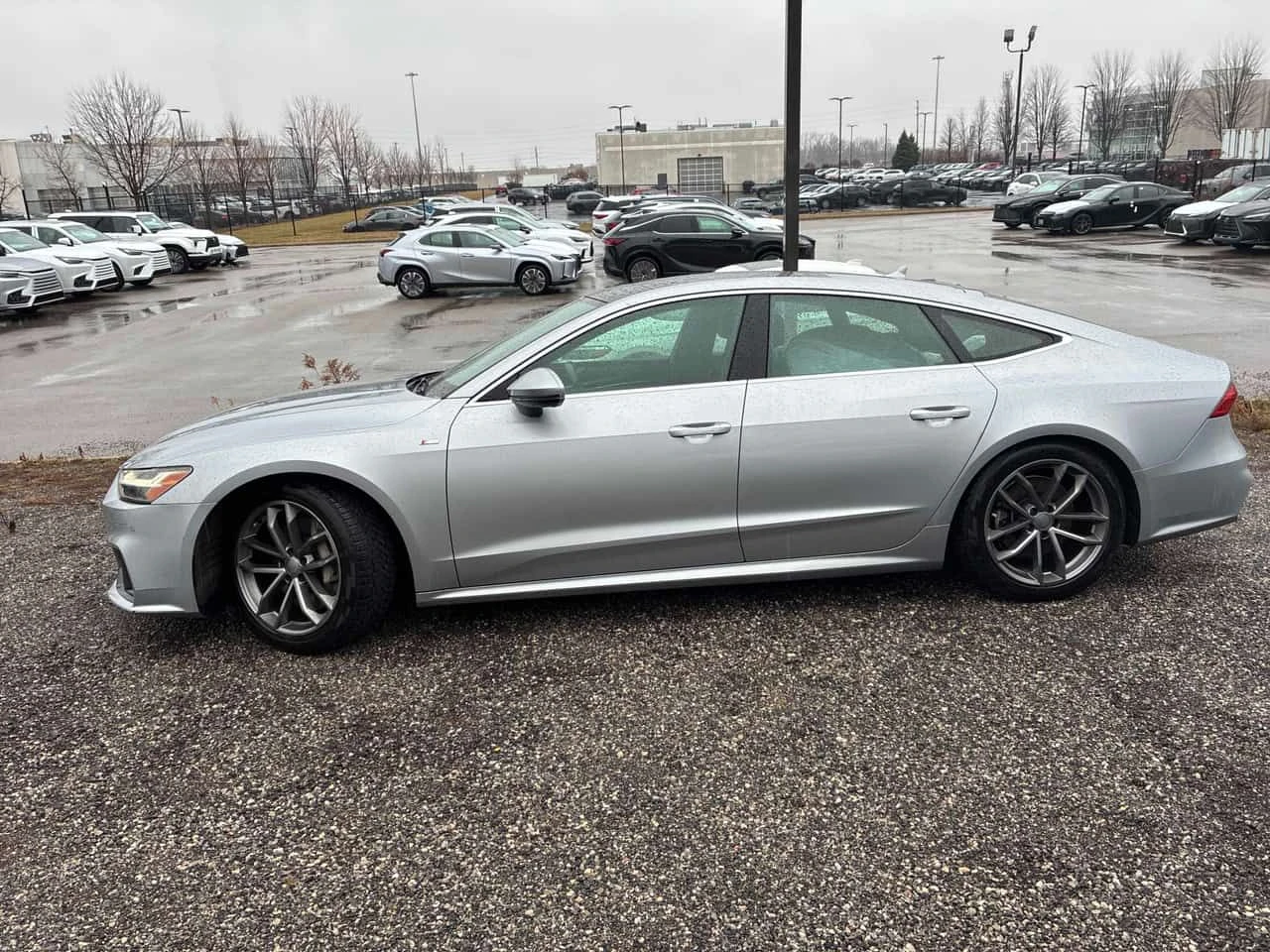 Audi A7 * Progressiv * 2 КЛЮЧА* ПОДГРЕВ* КЕЙЛЕС* , снимка 2 - Автомобили и джипове - 53918346