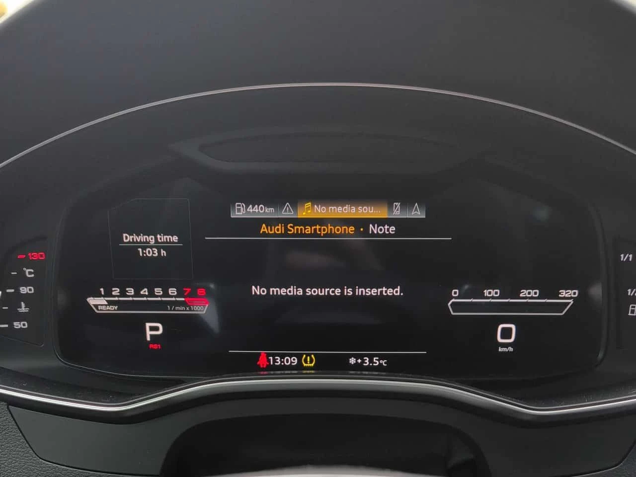 Audi Rs6 * 4.0 TFSI * CARFAX * БЕЗ ИНЦИДЕНТИ * , снимка 8 - Автомобили и джипове - 54102419