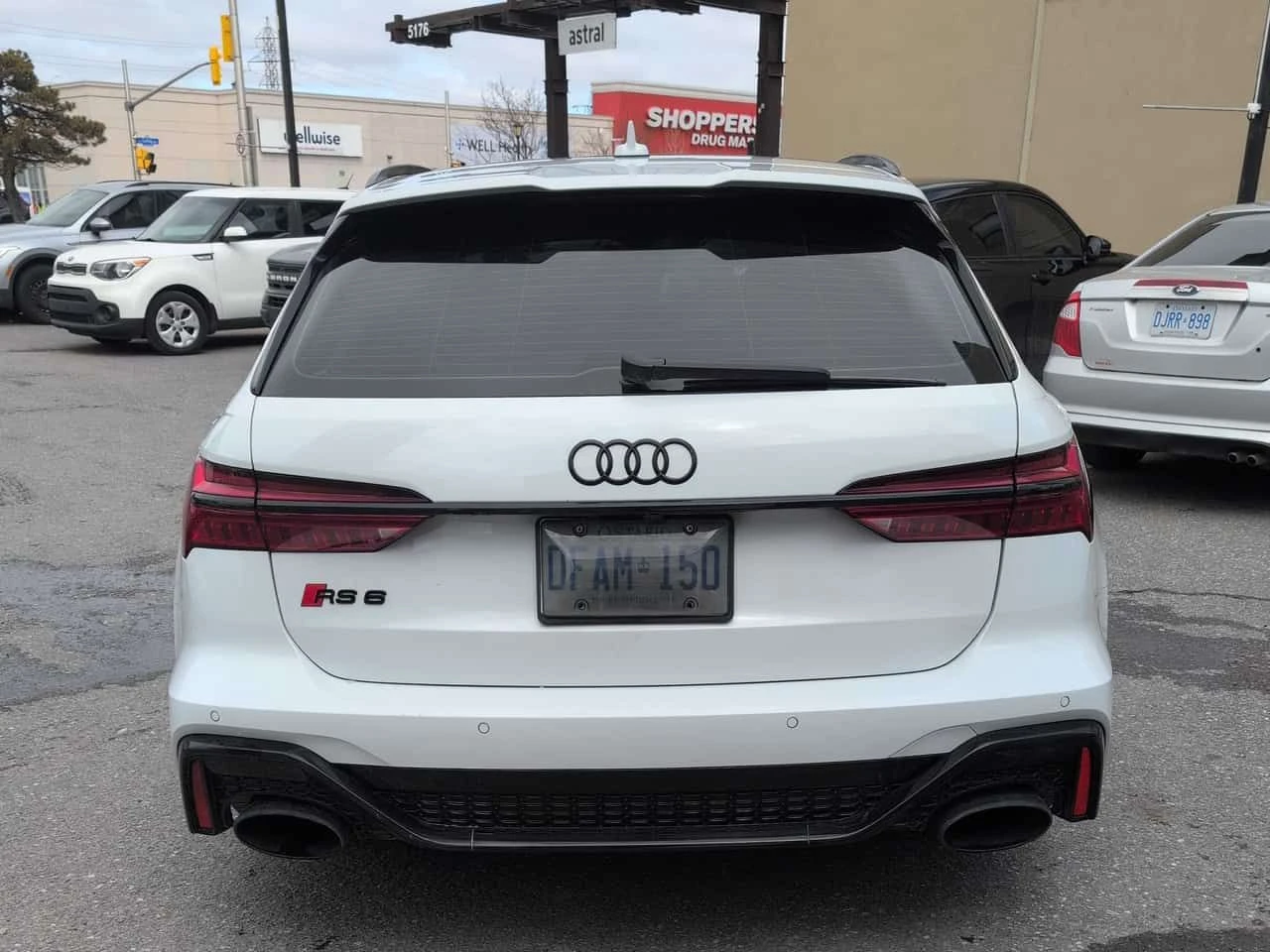 Audi Rs6 * 4.0 TFSI * CARFAX * БЕЗ ИНЦИДЕНТИ * , снимка 4 - Автомобили и джипове - 54102419