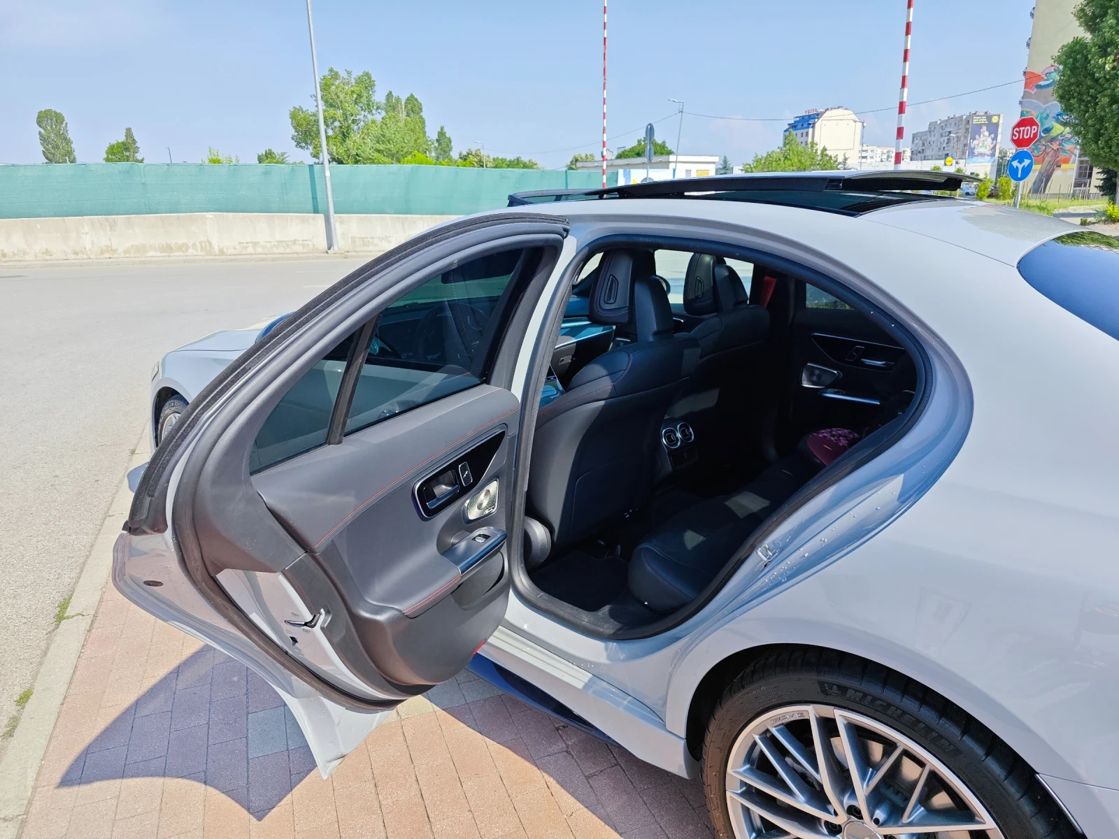 Mercedes-Benz C 43 AMG Electrified+ , снимка 13 - Автомобили и джипове - 55227540