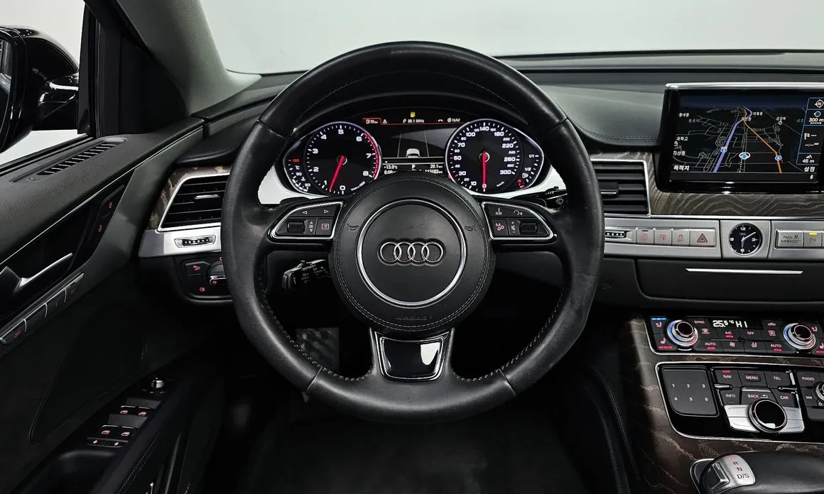 Audi A8 Audi A8 65 Tfsi Quattro, снимка 8 - Автомобили и джипове - 54701182