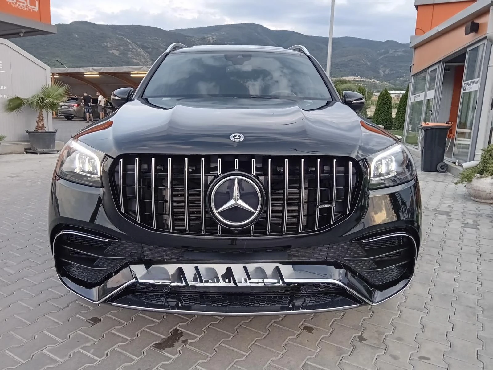 Mercedes-Benz GLS 450 AMG/4 MATIC/designo, снимка 3 - Автомобили и джипове - 55004570