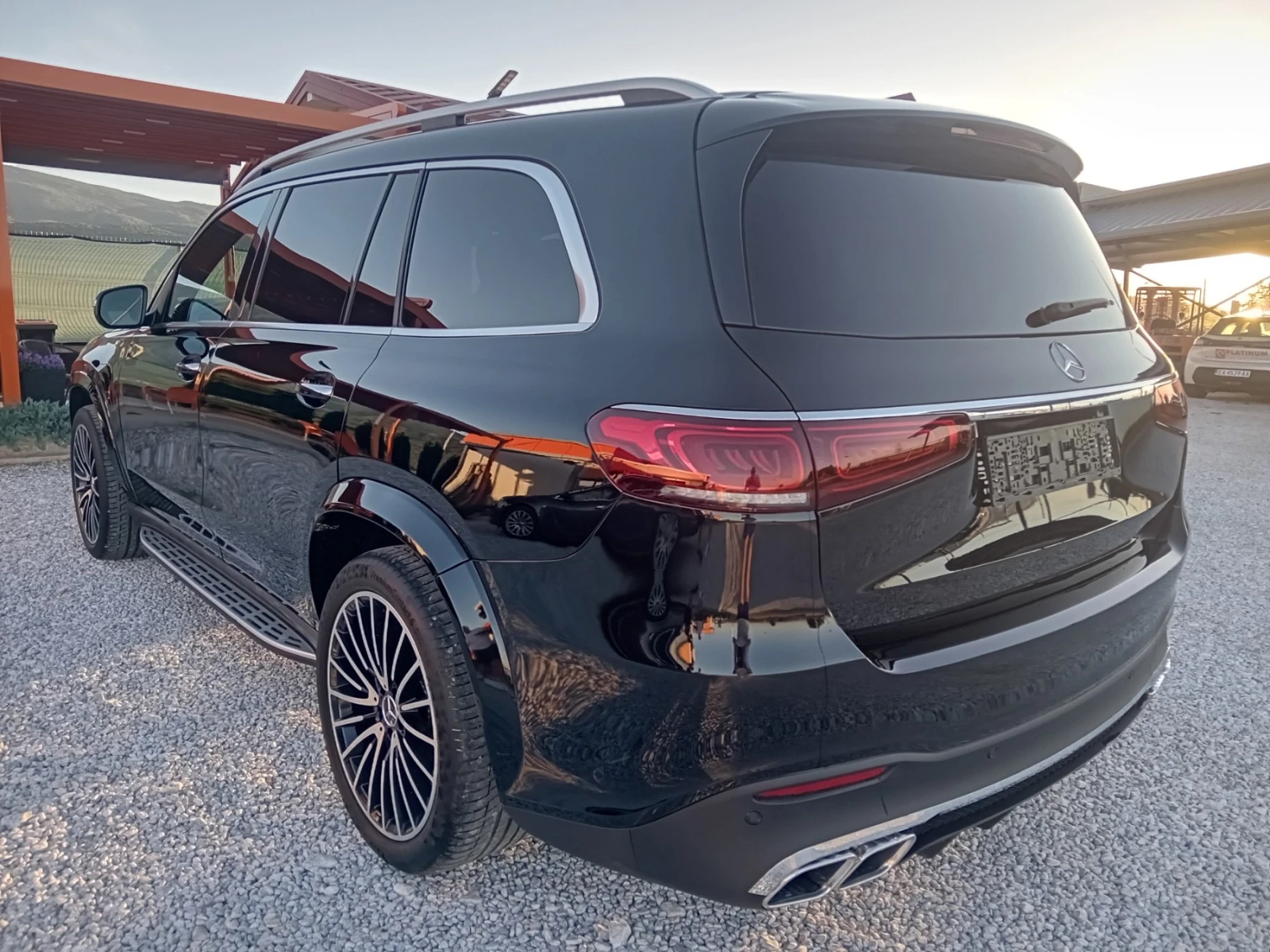 Mercedes-Benz GLS 450 AMG/4 MATIC/designo, снимка 3 - Автомобили и джипове - 55426461