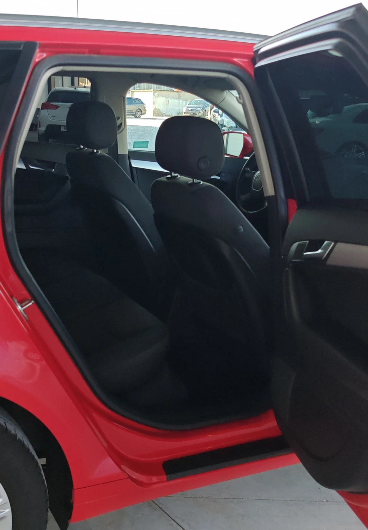 Audi A3 Sportback1.6TDI 90к.с Клима* Android* Navi* CarPla, снимка 11 - Автомобили и джипове - 55093703