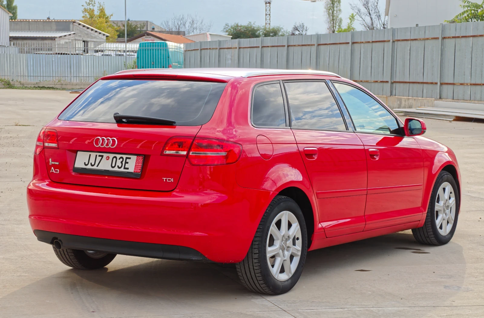 Audi A3 Sportback 1.6TDI ��������* Android* Navi* CarPlay | Mobile.bg � ����������� 2