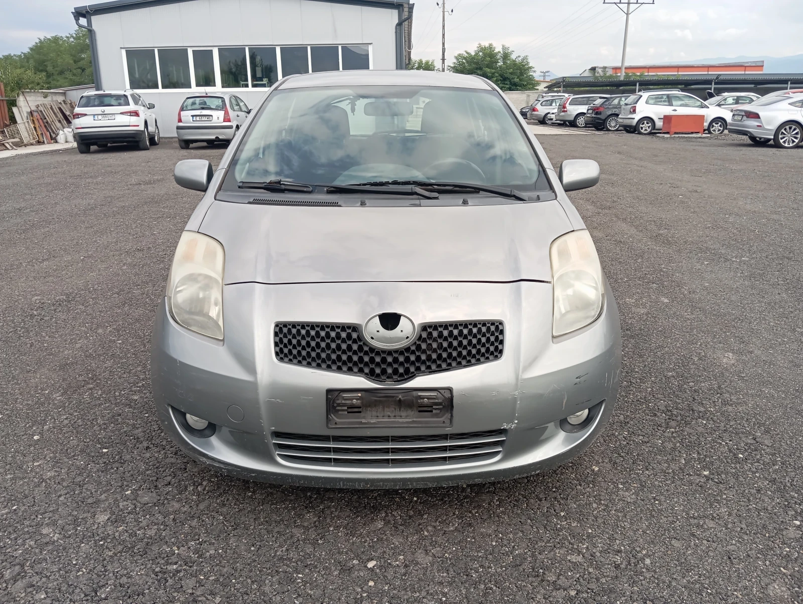 Toyota Yaris, снимка 2 - Автомобили и джипове - 55681078
