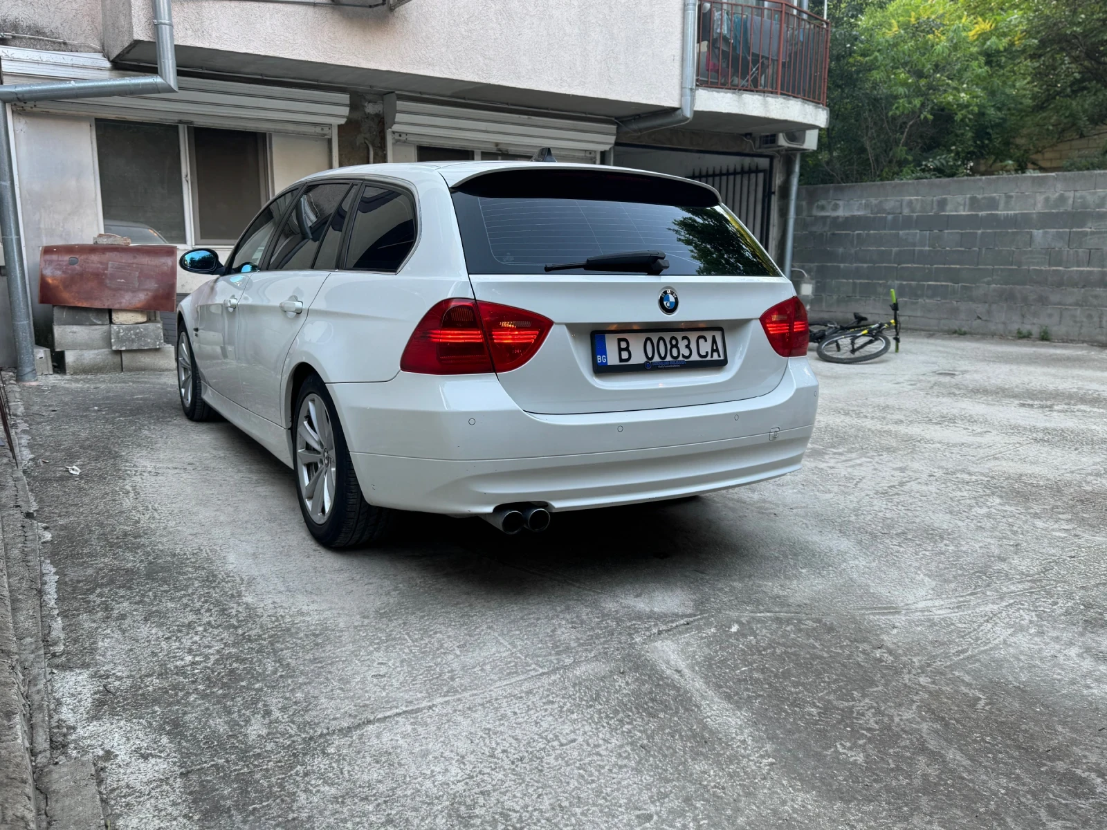 BMW 330, снимка 5 - Автомобили и джипове - 55848926