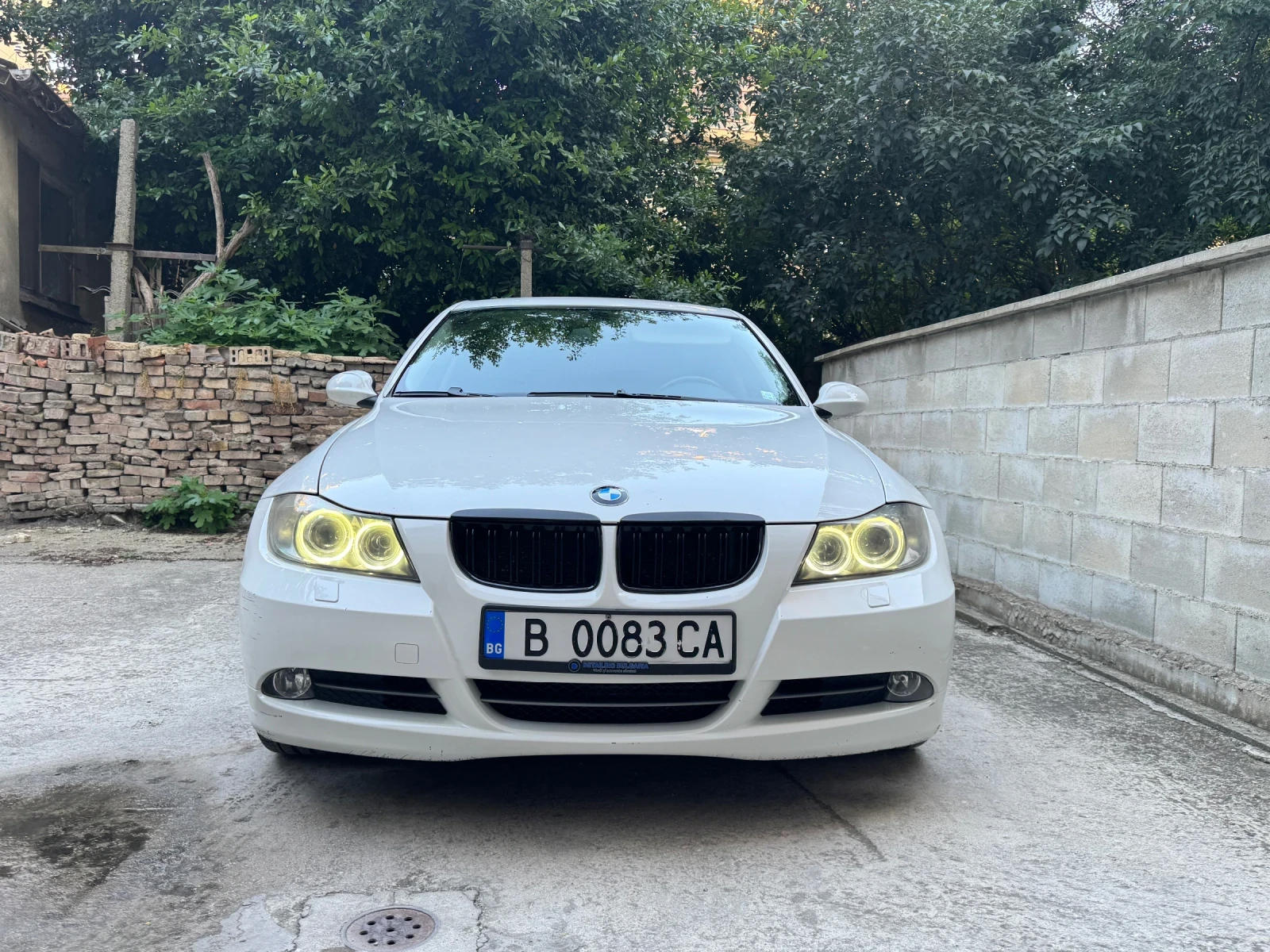 BMW 330, снимка 3 - Автомобили и джипове - 55848926