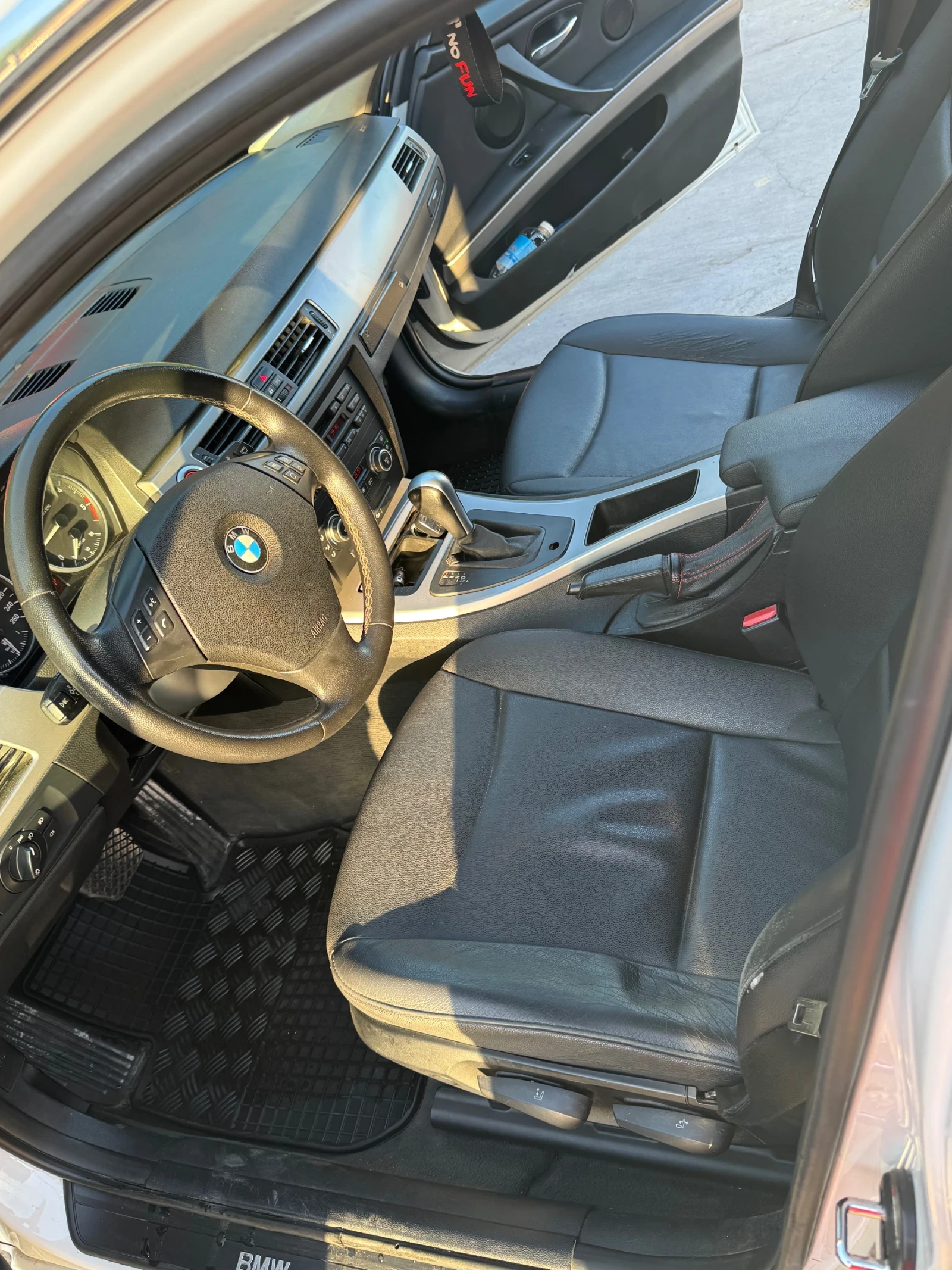 BMW 330, снимка 9 - Автомобили и джипове - 55848926