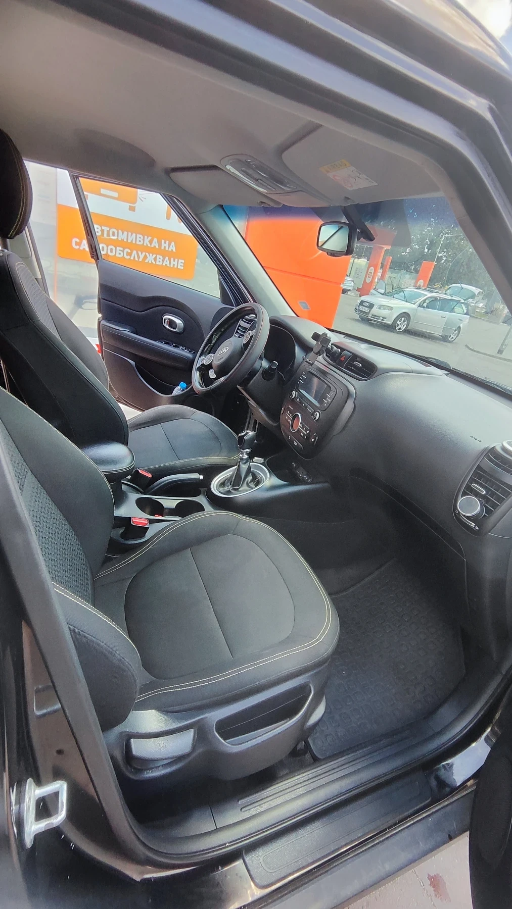 Kia Soul 1.6, снимка 8 - Автомобили и джипове - 56113962