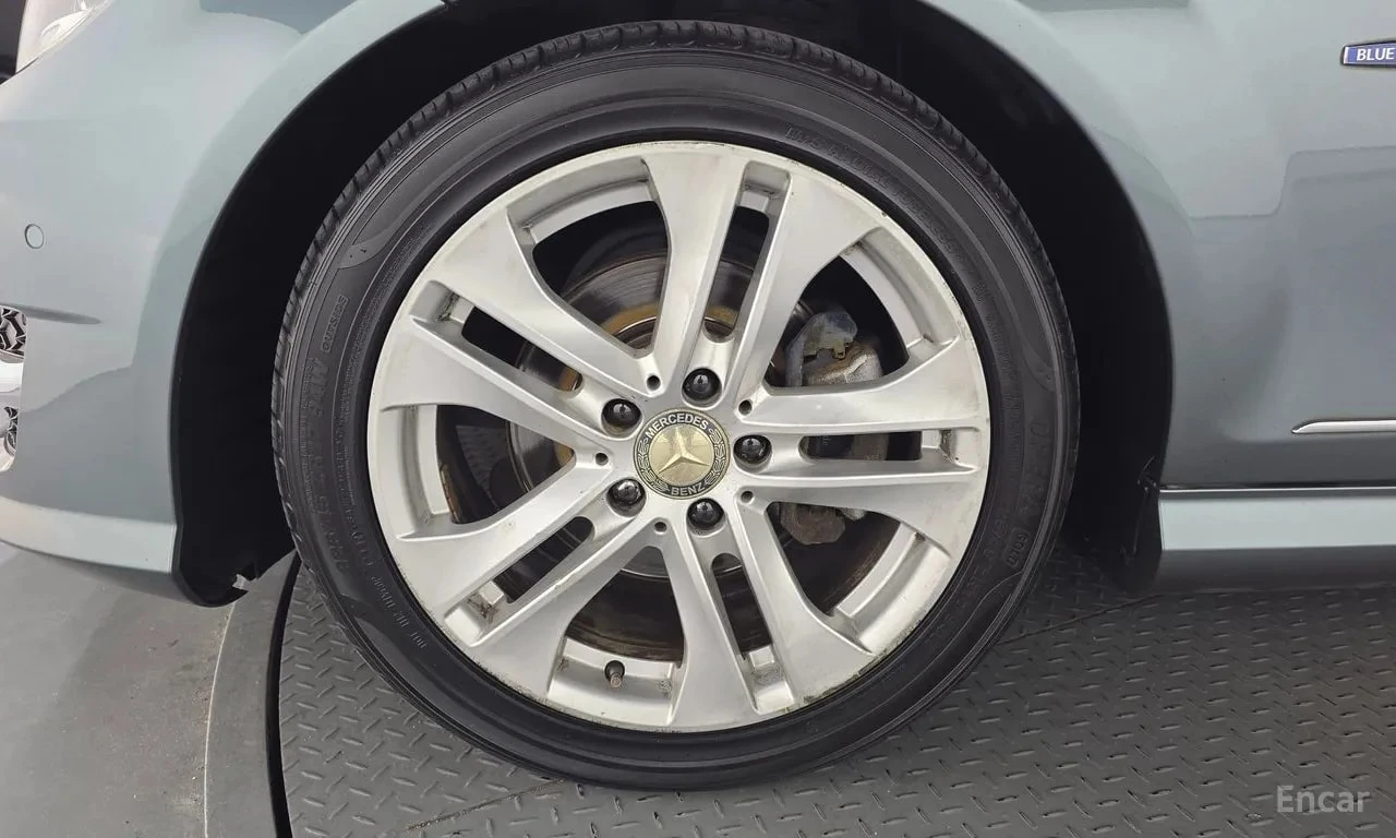 Mercedes-Benz C 220 CDI/ПАНОРАМА/ПАМЕТ/ПОДГРЕВ/ФИНАНСИРАНЕ, снимка 5 - Автомобили и джипове - 56145393