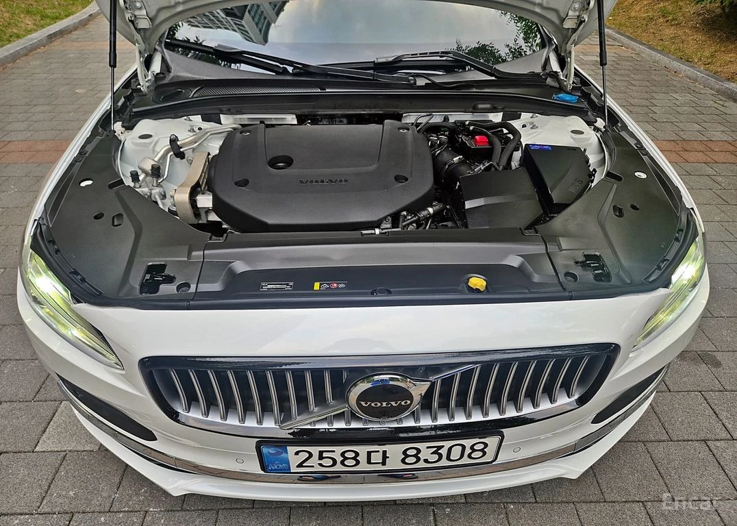 Volvo S90 B6* AWD* ULTIMATE* BRIGHT* ОБДУХВАНЕ* ДИСТРОНИК* Х, снимка 17 - Автомобили и джипове - 56152006