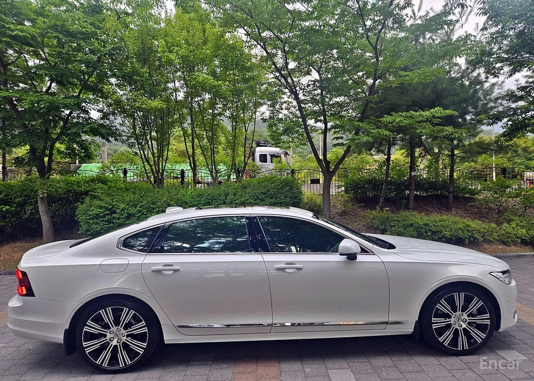 Volvo S90 B6* AWD* ULTIMATE* BRIGHT* ОБДУХВАНЕ* ДИСТРОНИК* Х, снимка 5 - Автомобили и джипове - 56152006