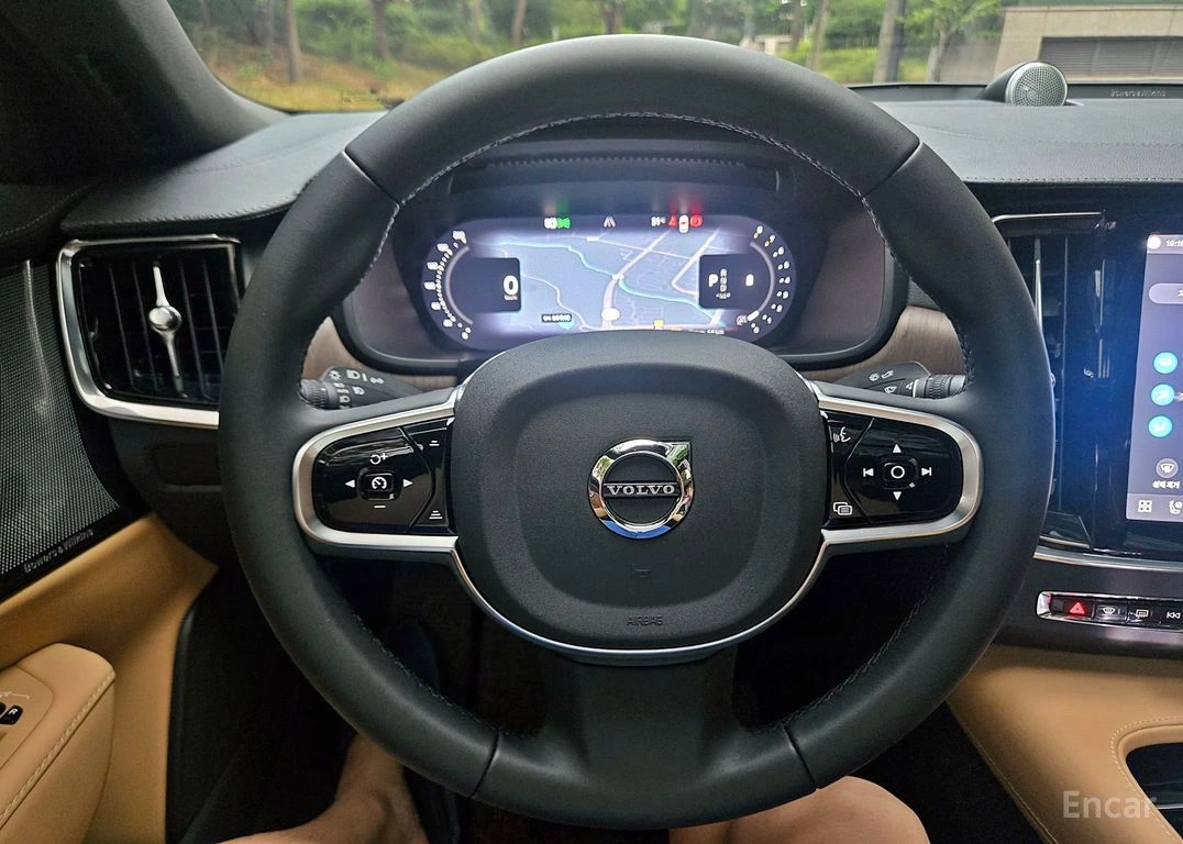 Volvo S90 B6* AWD* ULTIMATE* BRIGHT* ОБДУХВАНЕ* ДИСТРОНИК* Х, снимка 13 - Автомобили и джипове - 56152006