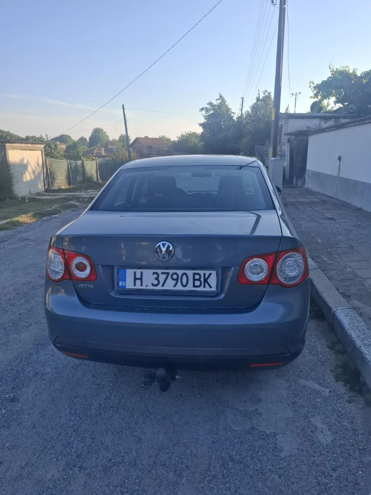 VW Jetta, снимка 2 - Автомобили и джипове - 56246564