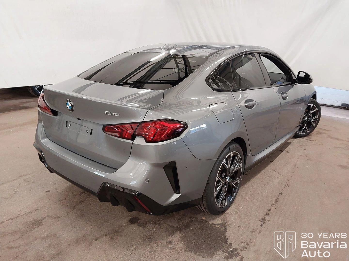 BMW 220 Gran Coupe Steptronic, снимка 3 - Автомобили и джипове - 56634224