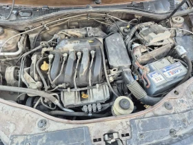 Dacia Duster 1.6 газ 4х4, снимка 13