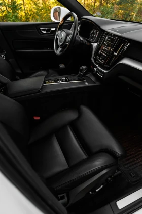 Volvo XC60 T6 Momentum -2020г -101000км, снимка 16