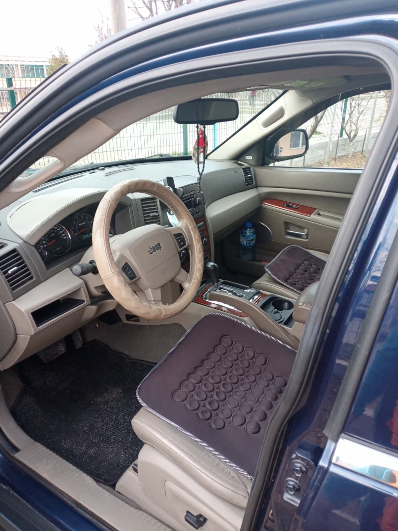 Jeep Grand cherokee 3000, снимка 8 - Автомобили и джипове - 48150260