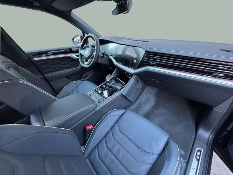 VW Touareg R-Line PA 3.0 V6 TDI SCR 4MOT, снимка 10 - Автомобили и джипове - 51419565