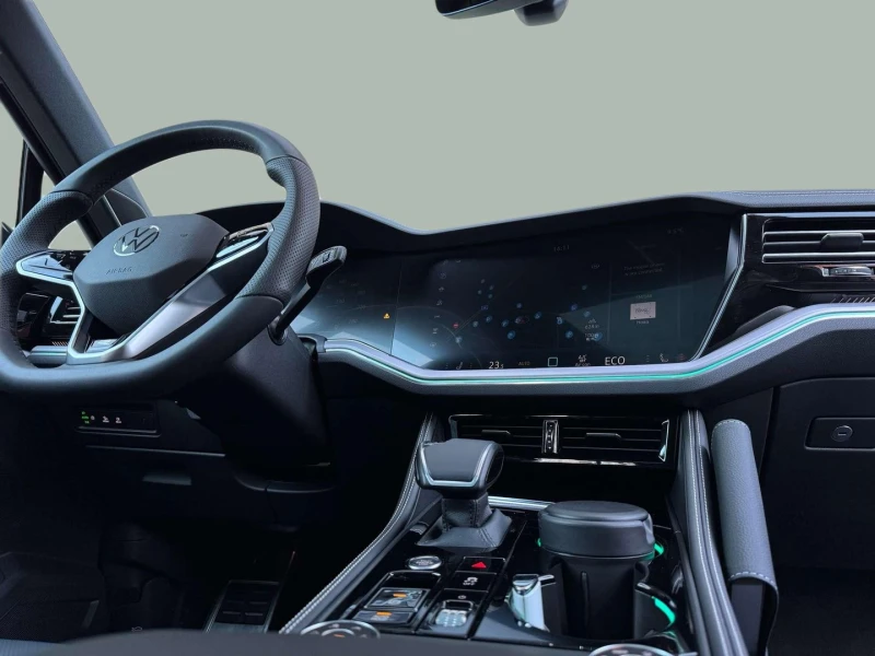 VW Touareg R-Line PA 3.0 V6 TDI SCR 4MOT, снимка 9 - Автомобили и джипове - 51419565