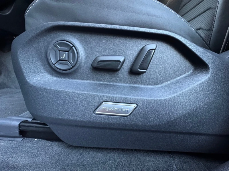 VW Touareg R-Line PA 3.0 V6 TDI SCR 4MOT, снимка 6 - Автомобили и джипове - 51419565