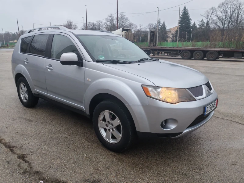 Mitsubishi Outlander 2.4i 2008G, снимка 3 - Автомобили и джипове - 53124553