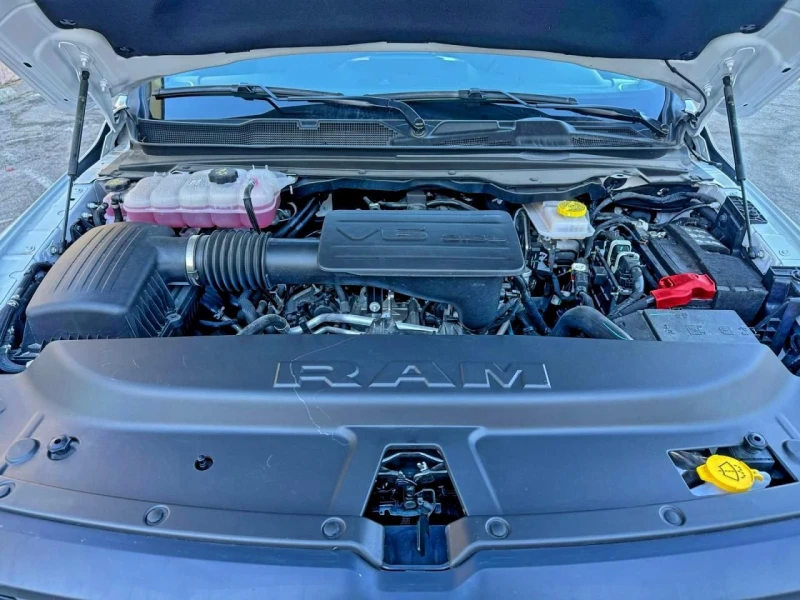 Dodge RAM 1500, снимка 7 - Автомобили и джипове - 53295356