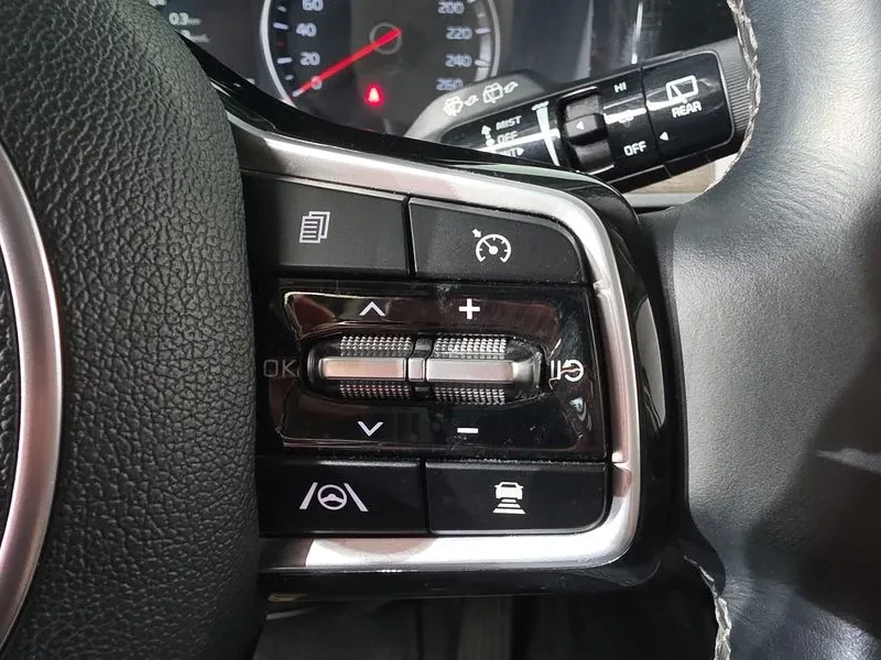 Kia Sorento 2.5T 2WD 7 ����� | Mobile.bg � ����������� 17