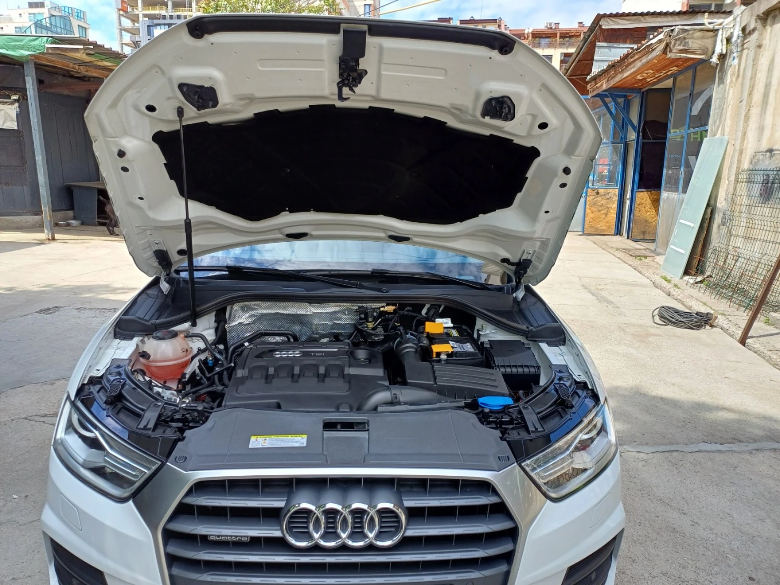 Audi Q3 СУВ - изображение 8