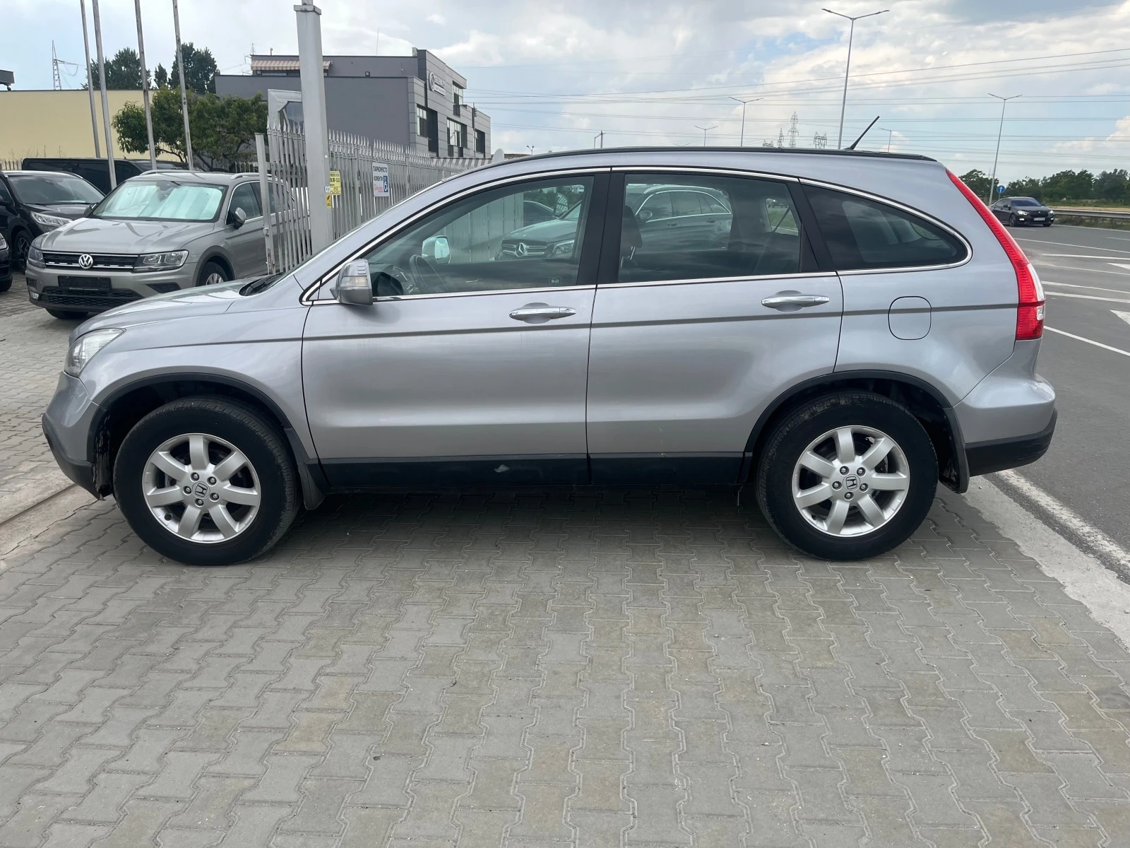 Honda Cr-v 2.0 i 150k.c - изображение 3