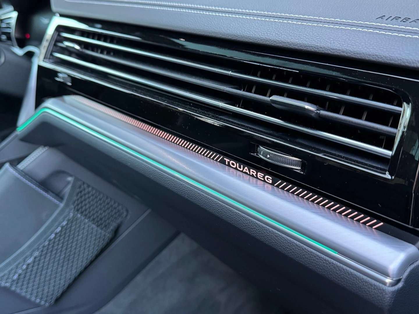 VW Touareg R-Line PA 3.0 V6 TDI SCR 4MOT | Mobile.bg   15