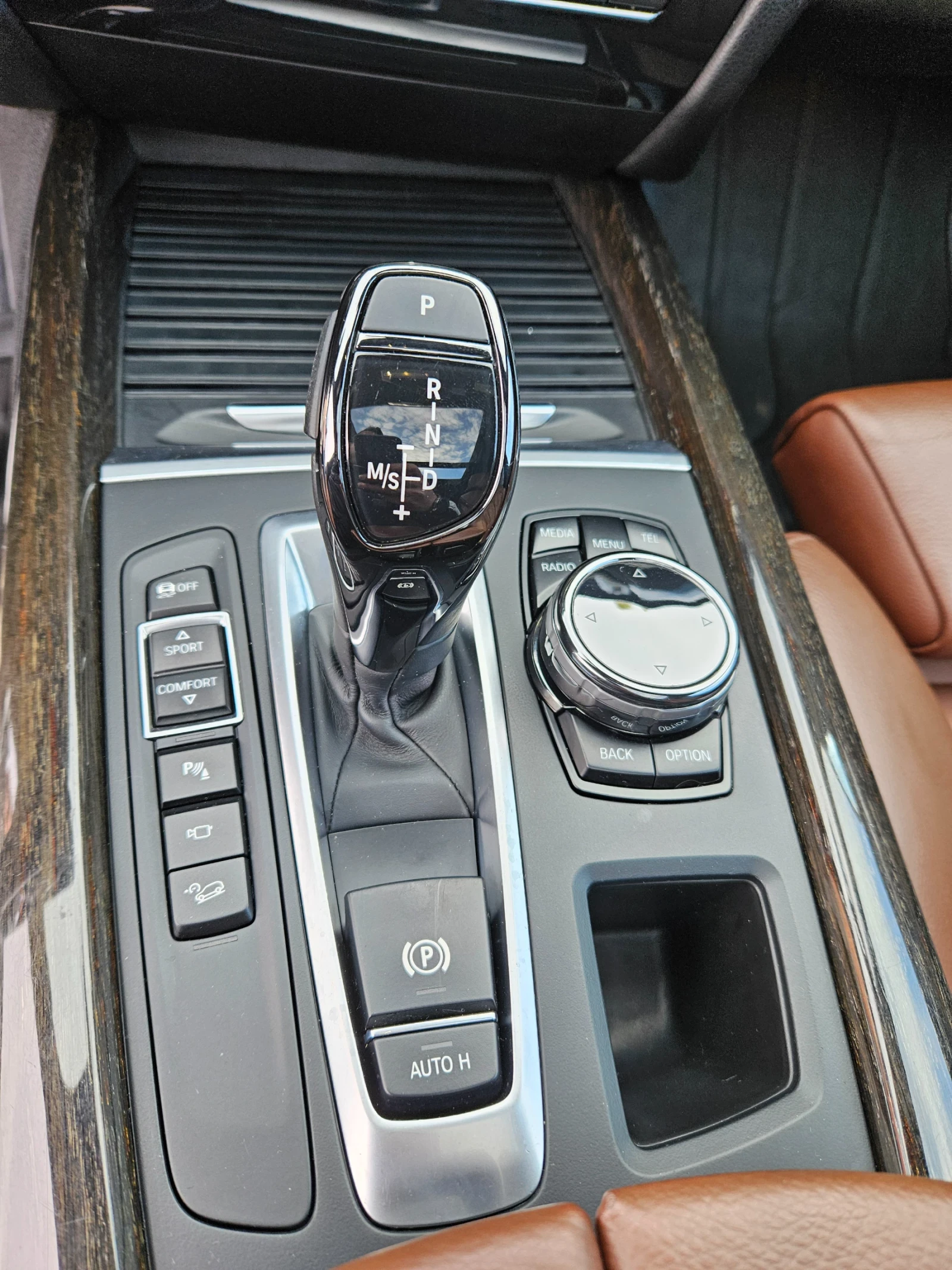 BMW X5 3.5 i X-drive - изображение 9