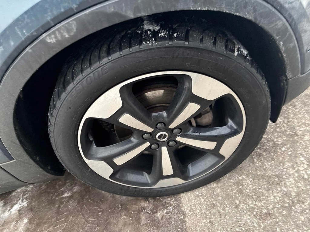 Volvo XC40 * Inscription * CARFAX * ФИНАНСИРАНЕ* КЛИП - изображение 7