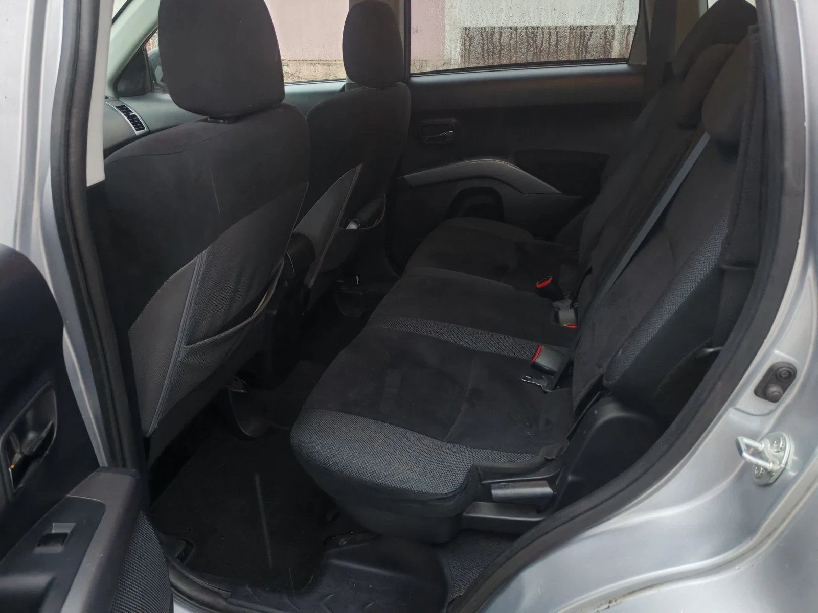 Mitsubishi Outlander 2.4i 2008G - изображение 10