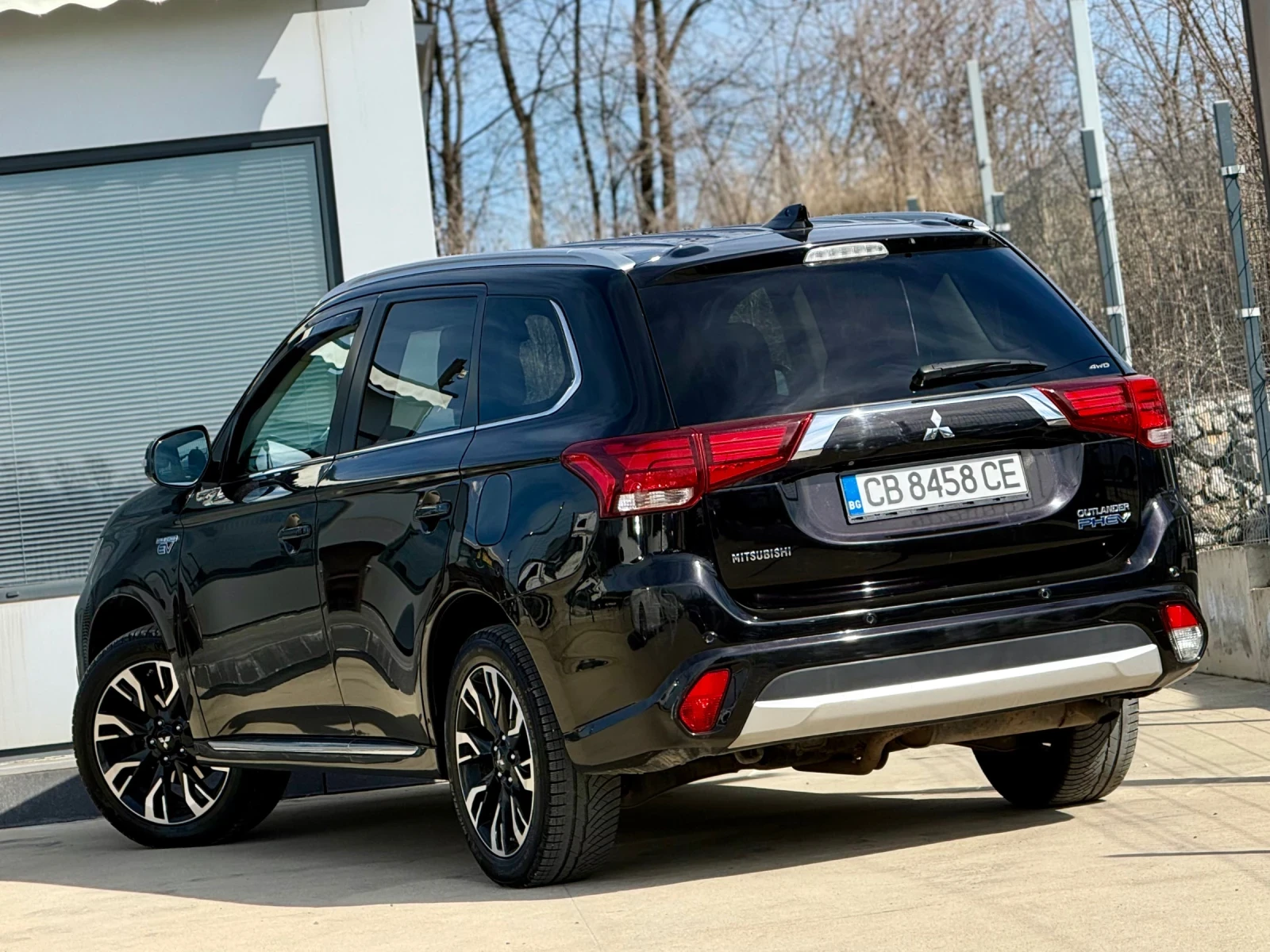 Mitsubishi Outlander 2.0 PLUG IN HYBRID / | Mobile.bg � ����������� 5