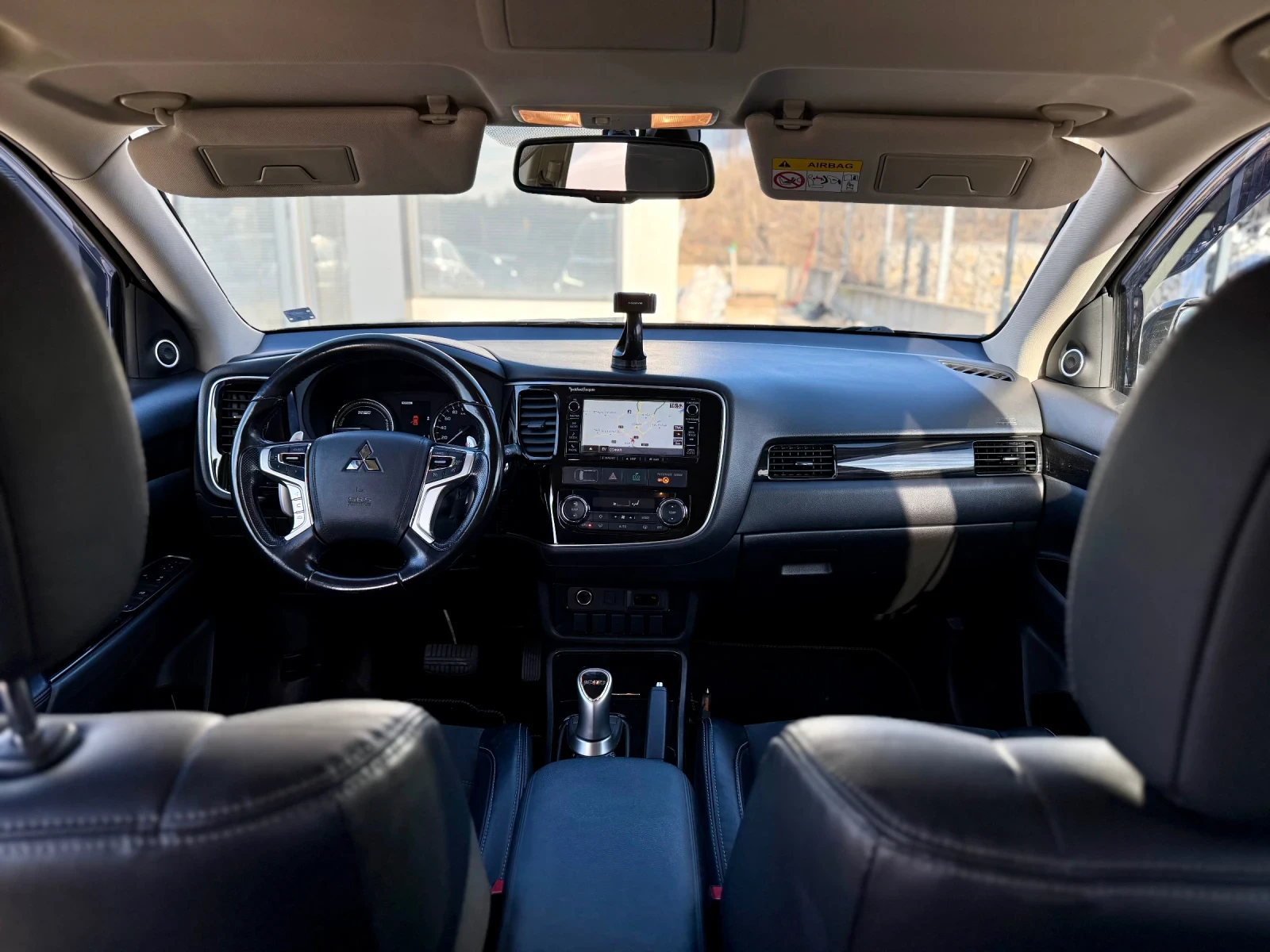 Mitsubishi Outlander 2.0 PLUG IN HYBRID / | Mobile.bg � ����������� 7