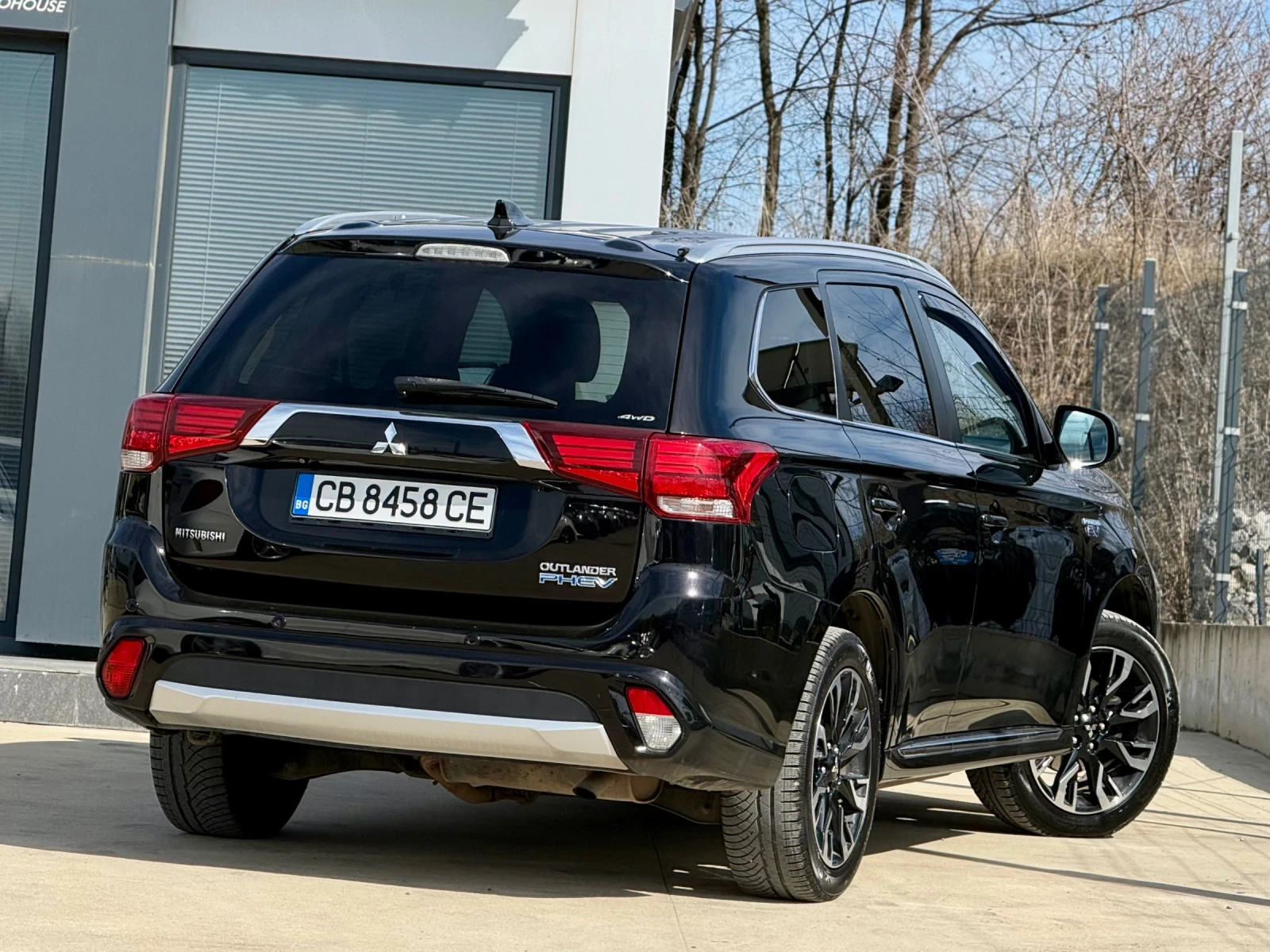 Mitsubishi Outlander 2.0 PLUG IN HYBRID / | Mobile.bg � ����������� 4