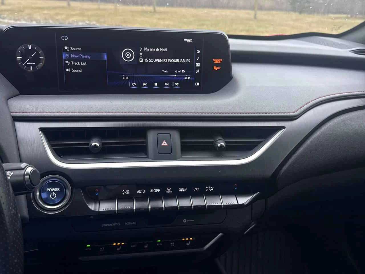 Lexus UX 250h ШИБИДАХ * ОБДУХВАНЕ * ПОДГРЕВИ * CARFAX * KEYLESS, снимка 16 - Автомобили и джипове - 53999318