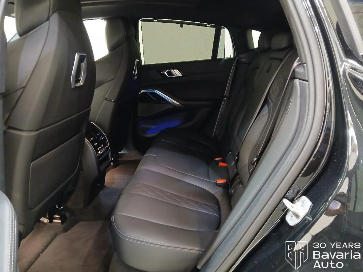 BMW X6 30d xDrive M Sport Paket, снимка 9 - Автомобили и джипове - 55215087